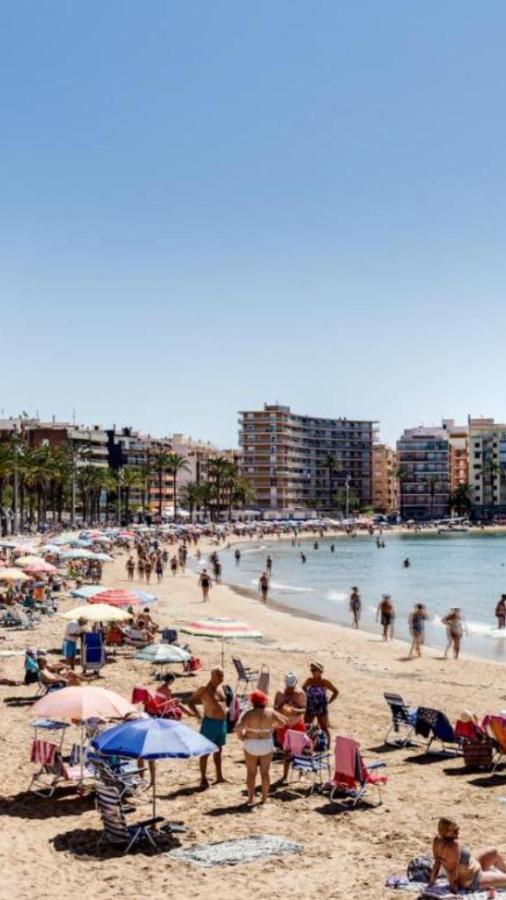 Apartaments Amalia On The Beach Torrevieja Exteriér fotografie