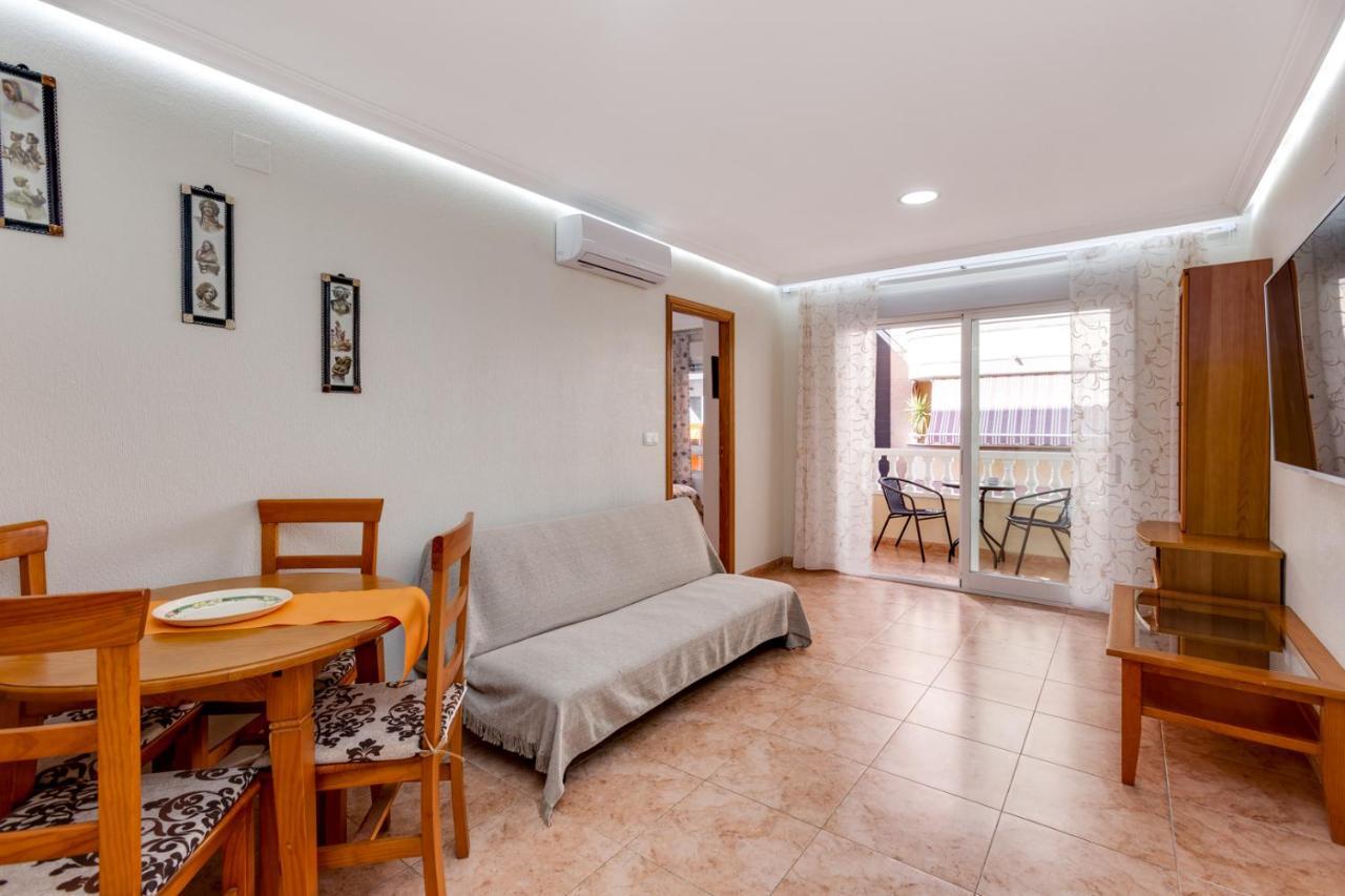 Apartaments Amalia On The Beach Torrevieja Exteriér fotografie